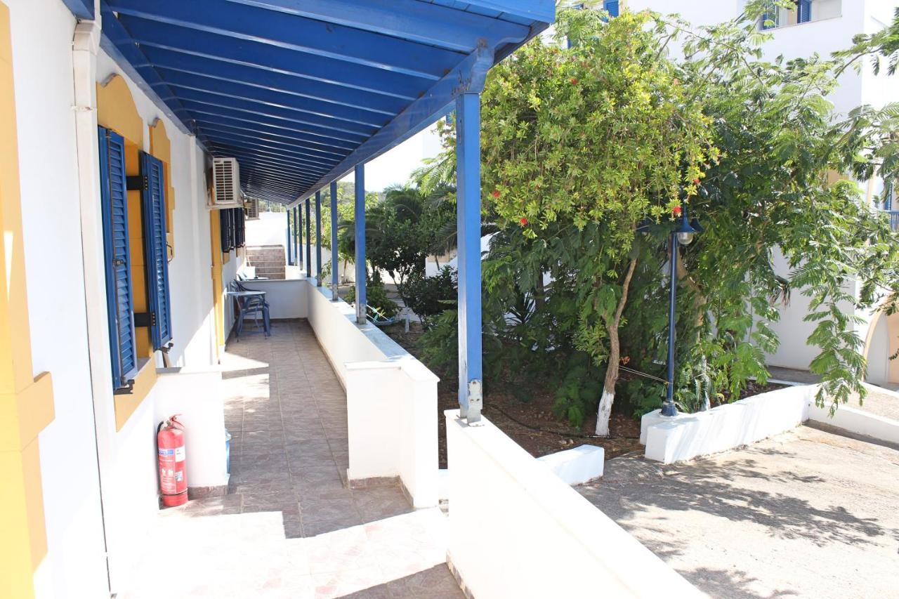 Theofilos Appartements Livadi  Экстерьер фото