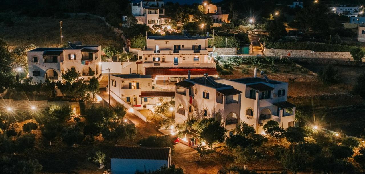 Theofilos Appartements Livadi  Экстерьер фото