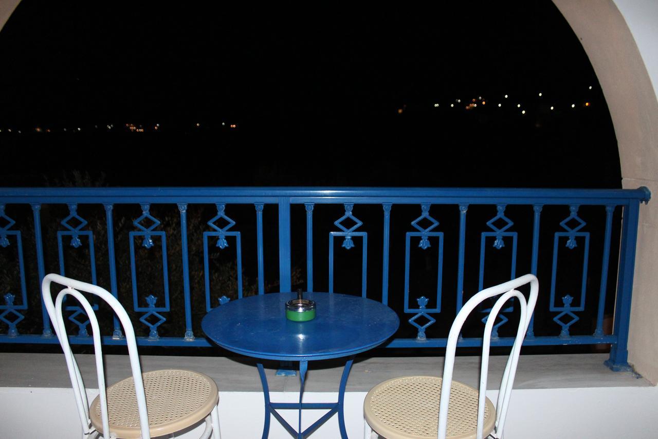 Theofilos Appartements Livadi  Экстерьер фото